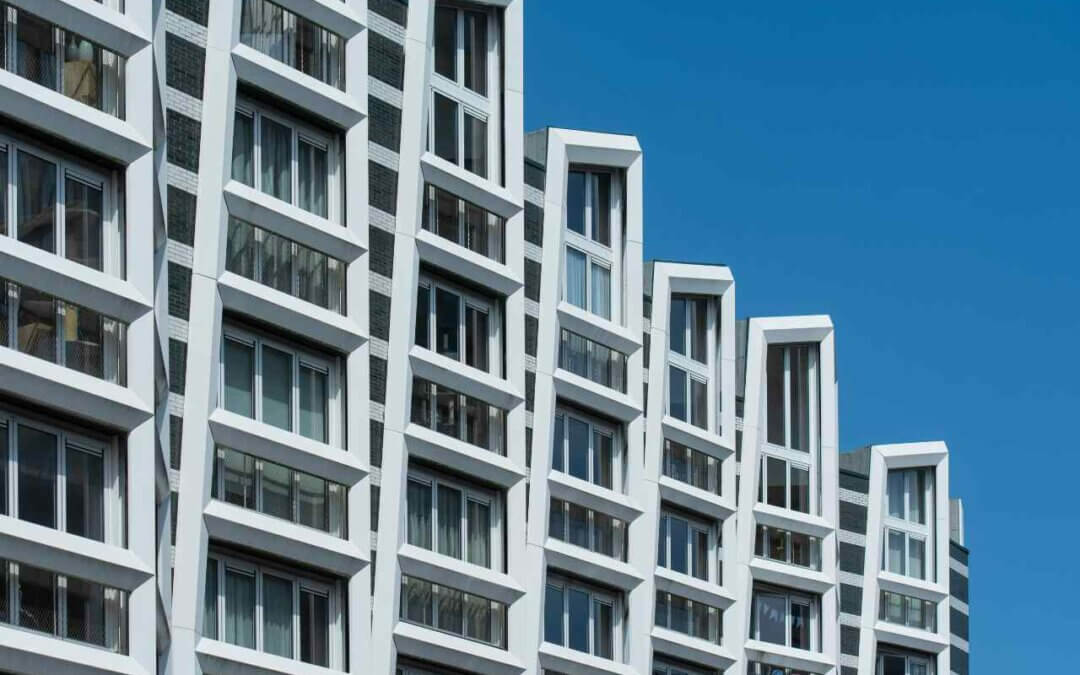 Welke gevolgen heeft de woningnood op gescheiden koppels?