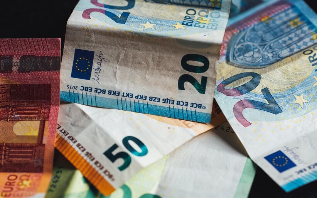 5 redenen waarom financiën géén rol mogen spelen  bij jouw keuze om te scheiden
